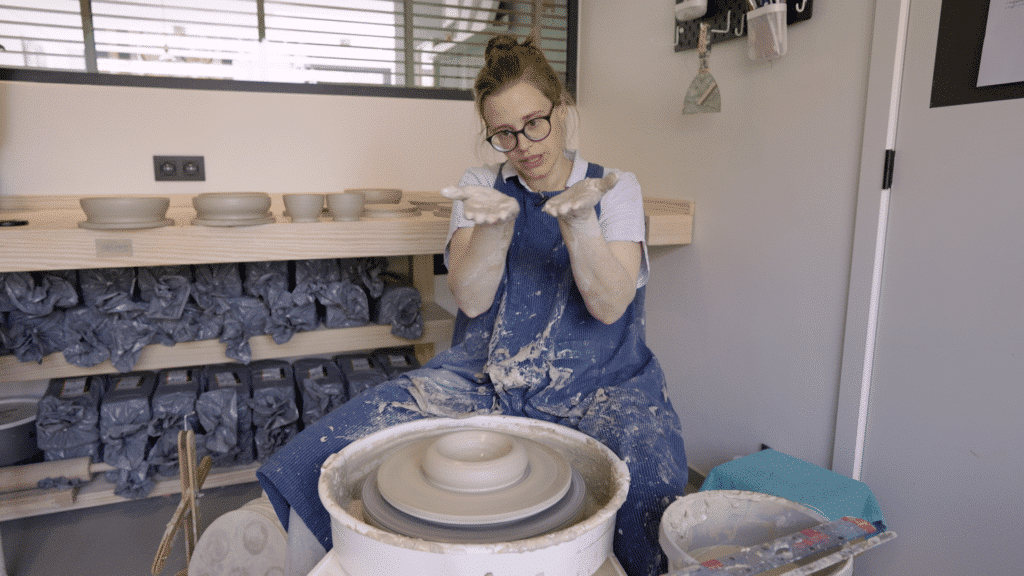 Serie draaien: pastaborden draaien op de draaischijf met Sofie Goethals